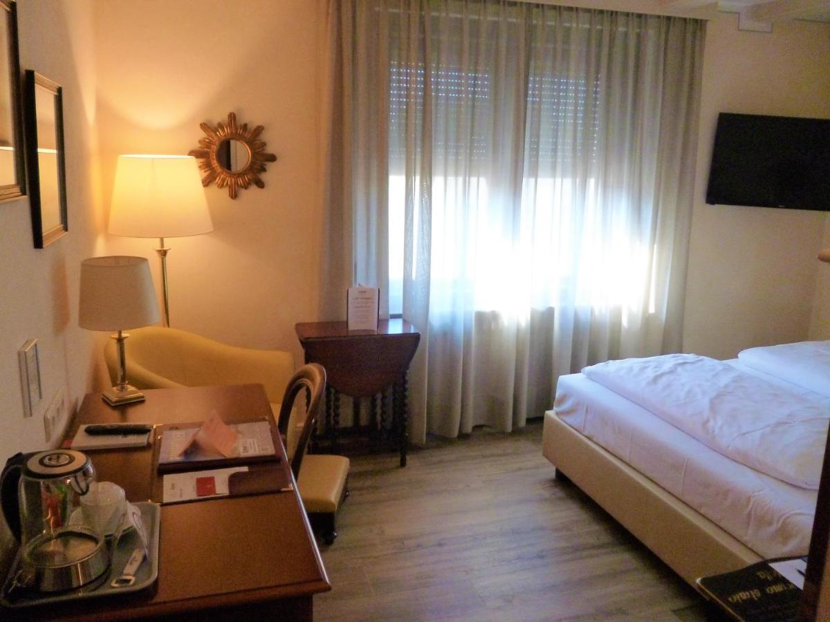 Simones Hotel Fuerstenhof لاندشوت المظهر الخارجي الصورة